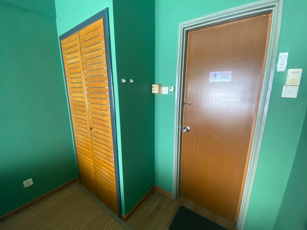 D' Sea View Apartment Port Dickson Exterior photo